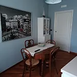 Carola